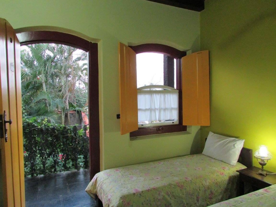 Pousada Solar Do Algarve Em Paraty Ha 5 Minutos Do Centro Historico ภายนอก รูปภาพ