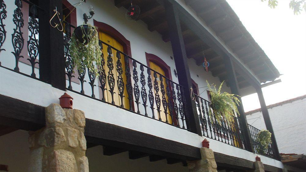 Pousada Solar Do Algarve Em Paraty Ha 5 Minutos Do Centro Historico ภายนอก รูปภาพ