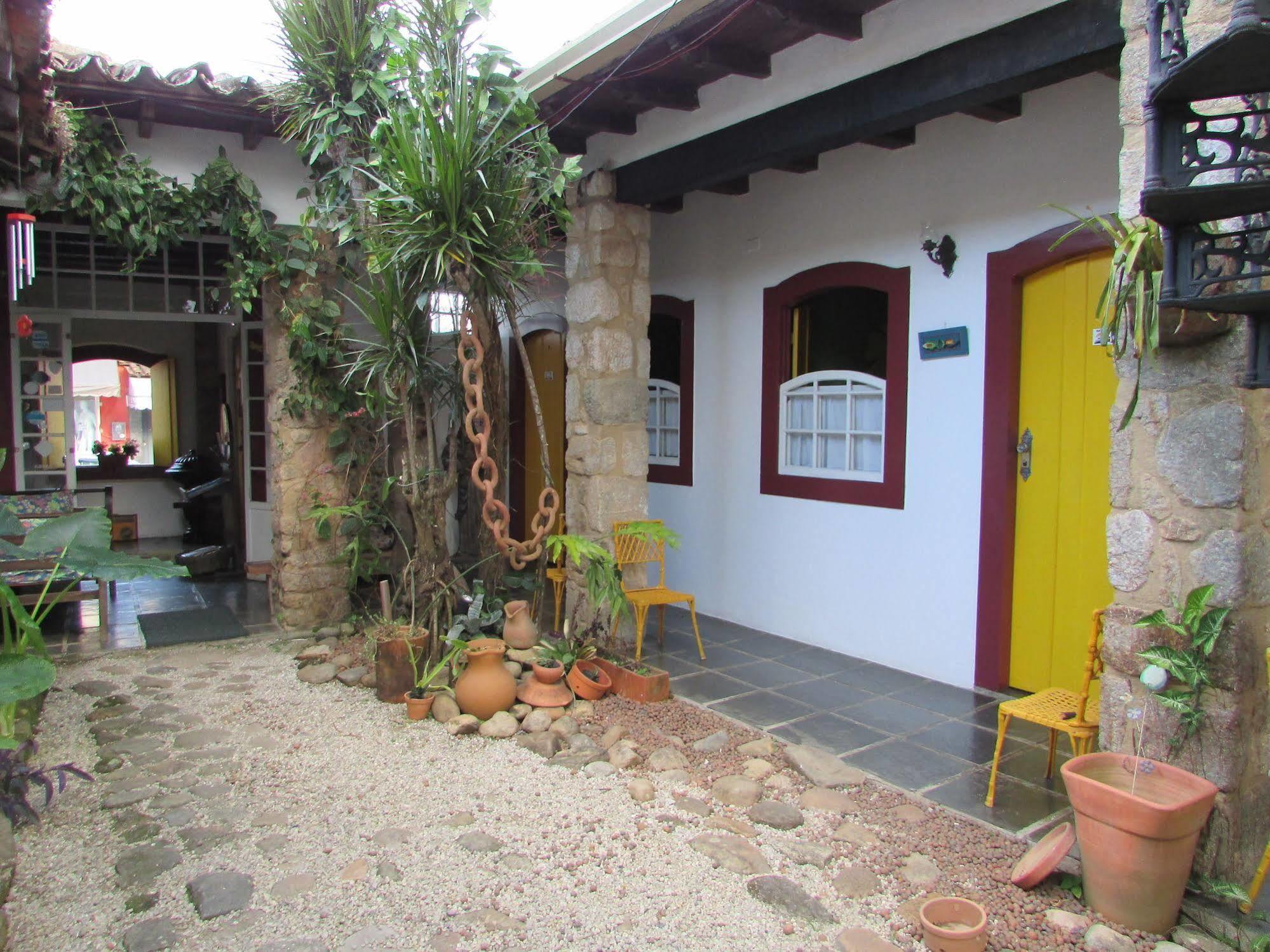 Pousada Solar Do Algarve Em Paraty Ha 5 Minutos Do Centro Historico ภายนอก รูปภาพ